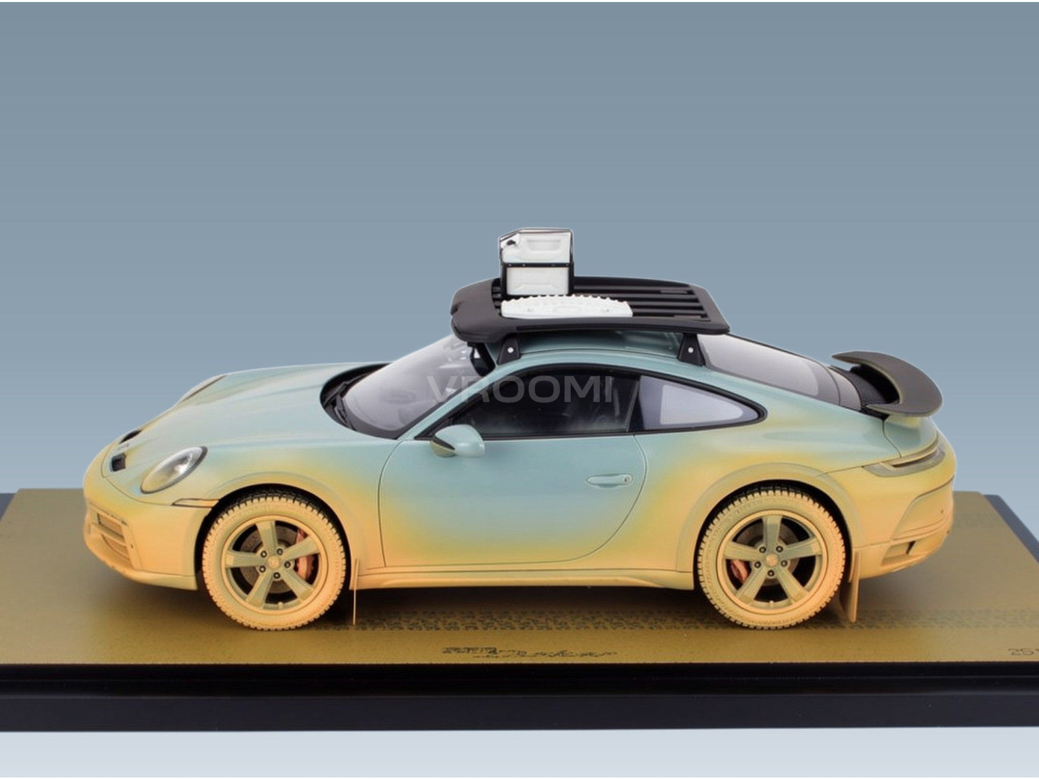 Porsche 911 992 Dakar No. 00 Ahead Coupé 2024 with Showcase Spark Model 1:18 scale model - side view