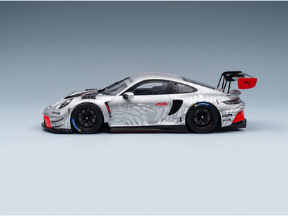 PORSCHE - 911 992 GT3 R EVO RACING COUPE 2024 - CON VETRINA - WITH SHOWCASE - SILVER scale model - side view