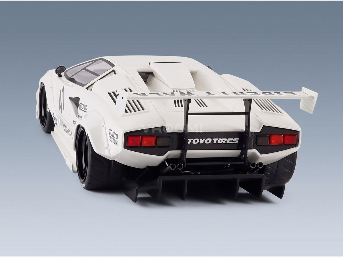 Lamborghini Countach LB-Works No. 41 Racing 2023 GT Spirit 1:18 scale model - rear view