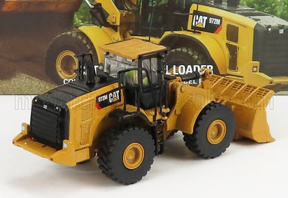 Modelo a escala de cargadora CAT 972M fundida a presión en amarillo y negro, réplica detallada disponible en Vroomi.