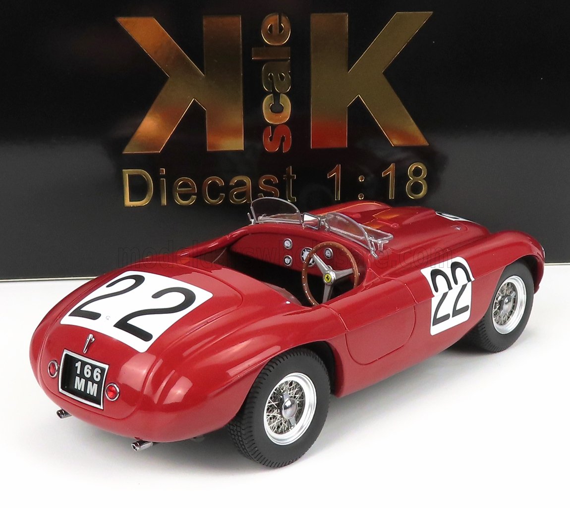 Modelo de coche de carreras vintage a escala 1:18 en color rojo con el número 22, disponible en la plataforma Vroomi.