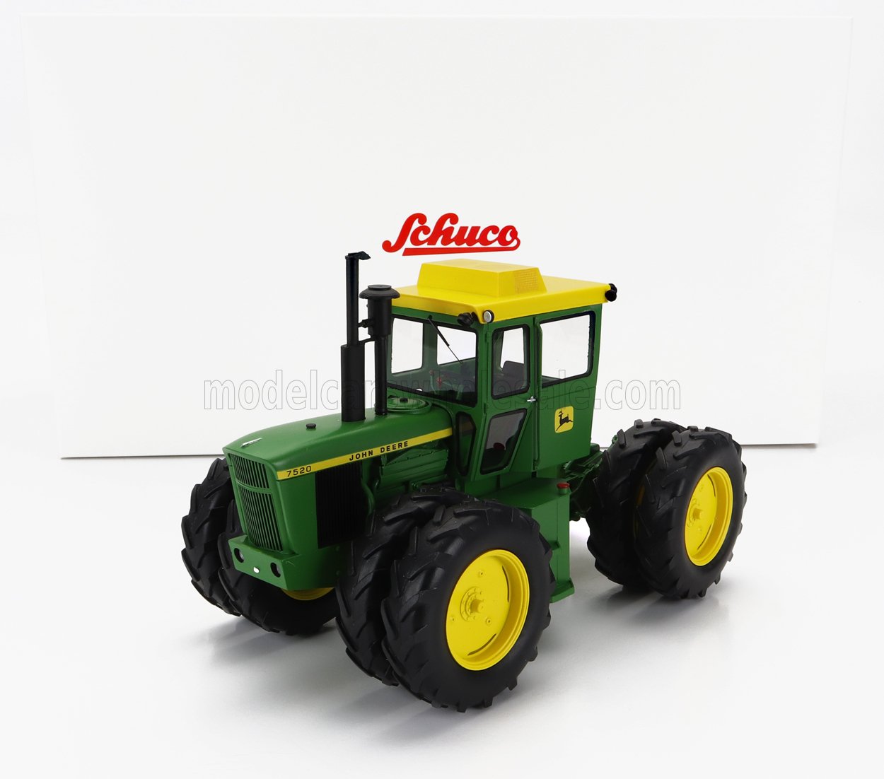 Modelo a escala del tractor Schuco John Deere 7520 en verde y amarillo con neumáticos dobles grandes, disponible en Vroomi.