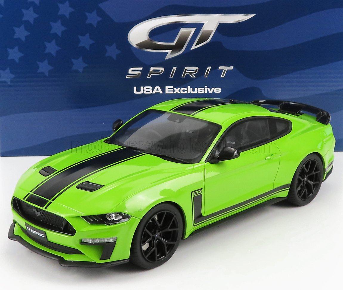 Modelo de coche GT Spirit 5.0 Mustang en vibrante color verde lima con rayas negras de carreras, edición exclusiva para EE. UU. disponible en Vroomi.