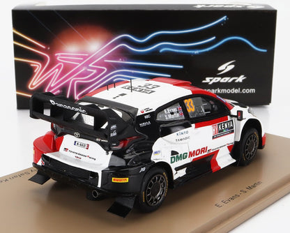 Modelo de coche de rally Toyota GR Yaris con los colores de Kenia, diseñado por E. Evans y S. Martin, ofrecido a través de Vroomi.
