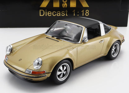 Coche Porsche Targa a escala 1:18 fabricado en metal fundido a presión con techo negro, disponible en Vroomi.