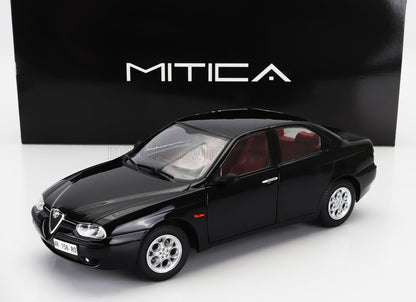 Maqueta de coche Alfa Romeo 156 negro con interior rojo, réplica coleccionable, ya disponible online.