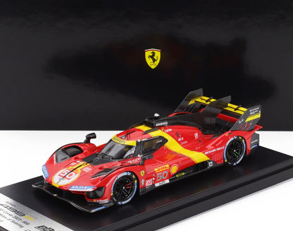 Modelo de coche endurance Ferrari rojo a escala 1/18 con detalles en amarillo, ya disponible para coleccionistas.