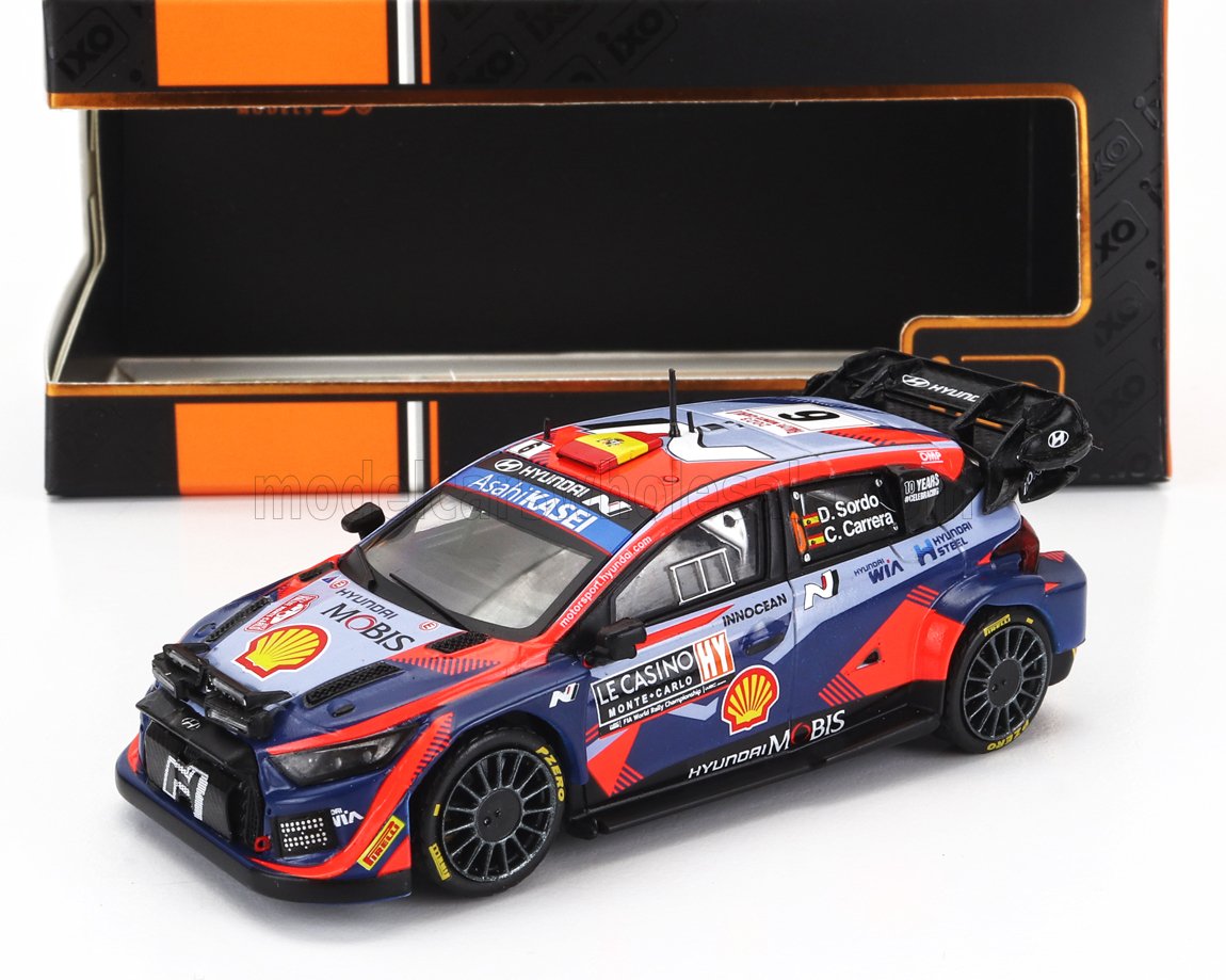 Maqueta a escala del Hyundai Carlo de rally en su caja original, ahora disponible en Vroomi.