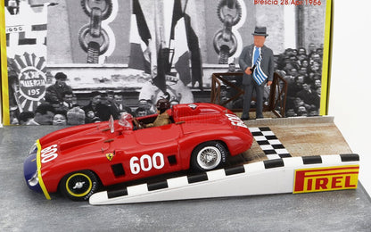 FERRARI - DIORAMA - 290MM SPIDER sn0616 N 600 MILLE MIGLIA 1956 JUAN MANUEL FANGIO - RED BLUE YELLOW