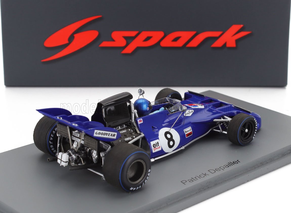 Coche de carreras Tyrrell Fórmula 1 azul con el número 8 y neumáticos Goodyear, con la marca Spark, disponible en Vroomi.