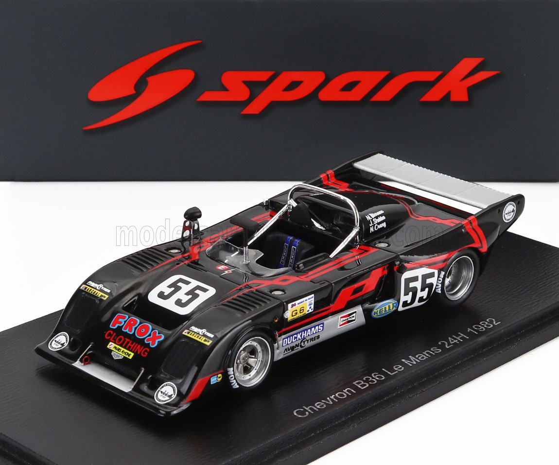 Modelo de coche de carreras Chevron B36 Le Mans 24H 1982 negro y rojo con el número 55, disponible en Vroomi.