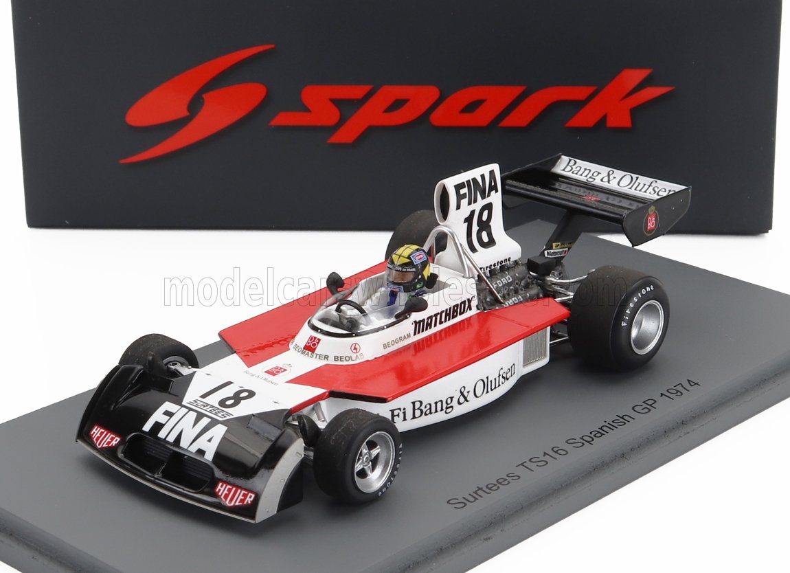 Maqueta a escala 1:43 del coche de Fórmula 1 Surtees de 1974 con los logotipos de FINA y Bang & Olufsen, disponible en Vroomi.