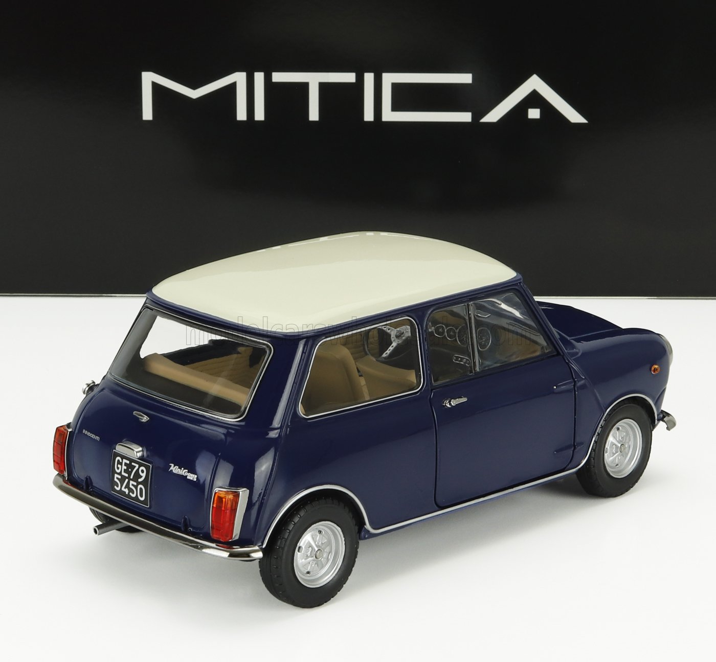 INNOCENTI - MINI COOPER MK2 1968 - AZUL MARFIL