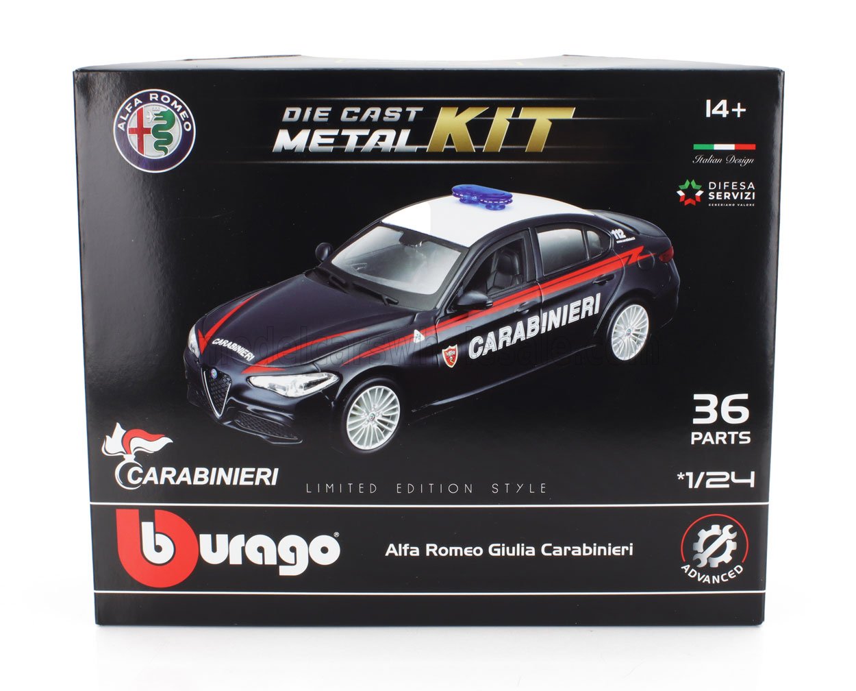 Kit de metal fundido a presión Bburago 1/24 del modelo de coche policial Alfa Romeo Giulia Carabinieri, disponible en Vroomi.