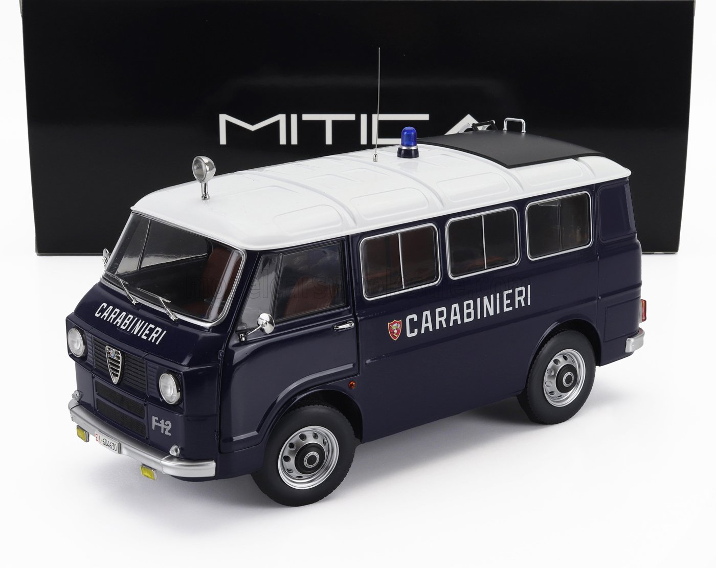 ALFA ROMEO - F-12 MINIBÚS SERIE 1 CARABINIERI - POLICÍA - 1969 - AZUL BLANCO - Vroomi