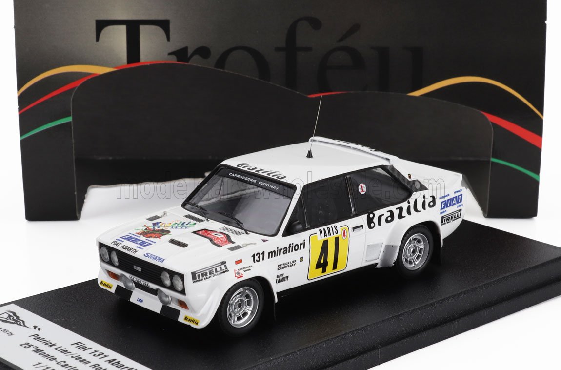 Modelo de coche de rally Fiat 131 Abarth blanco con adhesivos de carreras y el número 41, disponible en Vroomi.