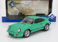 PORSCHE - 911 RS 3.0L COUPE IROC DAYTONA 1974 - GREEN - Vroomi