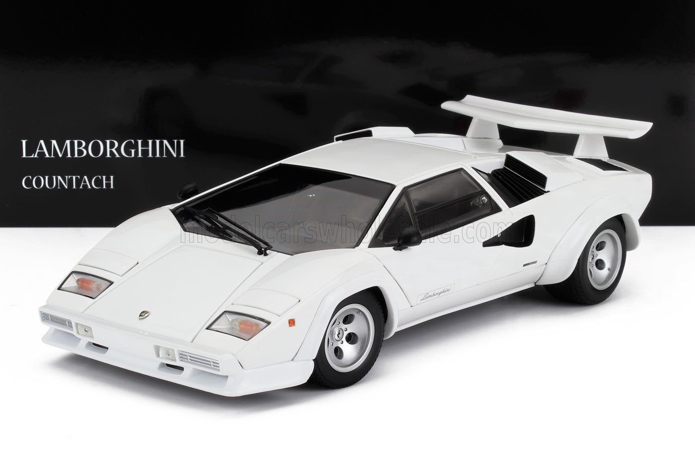 LAMBORGHINI - COUNTACH LP400S 1980 - BLANCO
