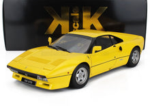 Coche a escala 1/18 Ferrari 288 GTO amarillo, modelo coleccionable de metal fundido, disponible en Vroomi.