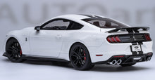 FORD USA - MUSTANG SHELBY GT500 COUPE 2023 - BLANCO OXFORD