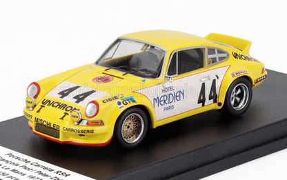 Coche modelo Porsche Carrera RSR amarillo con adhesivos de carreras y el número 44, disponible en Vroomi.