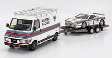 LANCIA - RALLY SET - 037 TEAM MARTINI RACING Gr.B (versión nocturna) N.º 1 GANADOR DEL RALLY DE MONTECARLO 1983 WALTER ROHRL - CHRISTIAN GEISTDORFER + FIAT 242 FURGONETA DE ASISTENCIA CON REMOLQUE - BLANCO AZUL ROJO