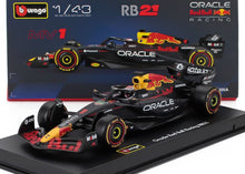 El modelo de coche de F1 Oracle Red Bull RB21 de Bburago a escala 1/43 con logotipos detallados de los patrocinadores ya está disponible en Vroomi.
