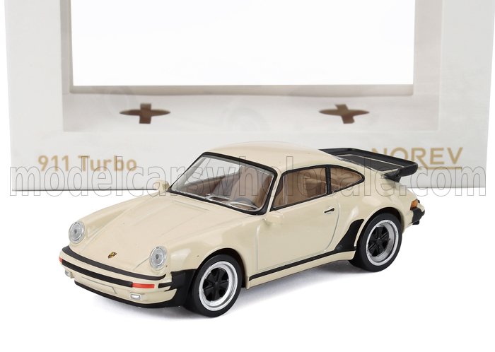 Coche en miniatura Porsche 911 Turbo de 1974 en color crema con alerón y llantas negros, disponible en la plataforma Vroomi.