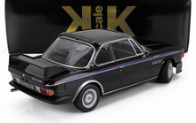 Coche clásico BMW 3.0 CSL coupé negro con alerón y franjas deportivas disponible en Vroomi.