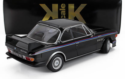 Coche clásico BMW 3.0 CSL coupé negro con alerón y franjas deportivas disponible en Vroomi.