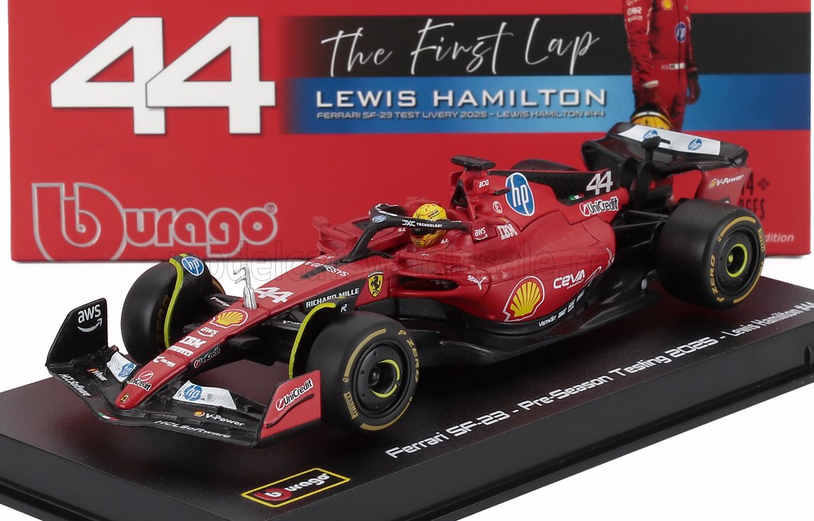 Coche de Fórmula 1 Ferrari SF-23 rojo con los colores de Lewis Hamilton, expuesto con caja Burago, disponible en Vroomi.