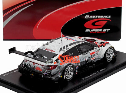 Modelo de coche de carreras Honda Super GT 2025 a escala 1:43, con calcomanías detalladas, disponible en Vroomi.