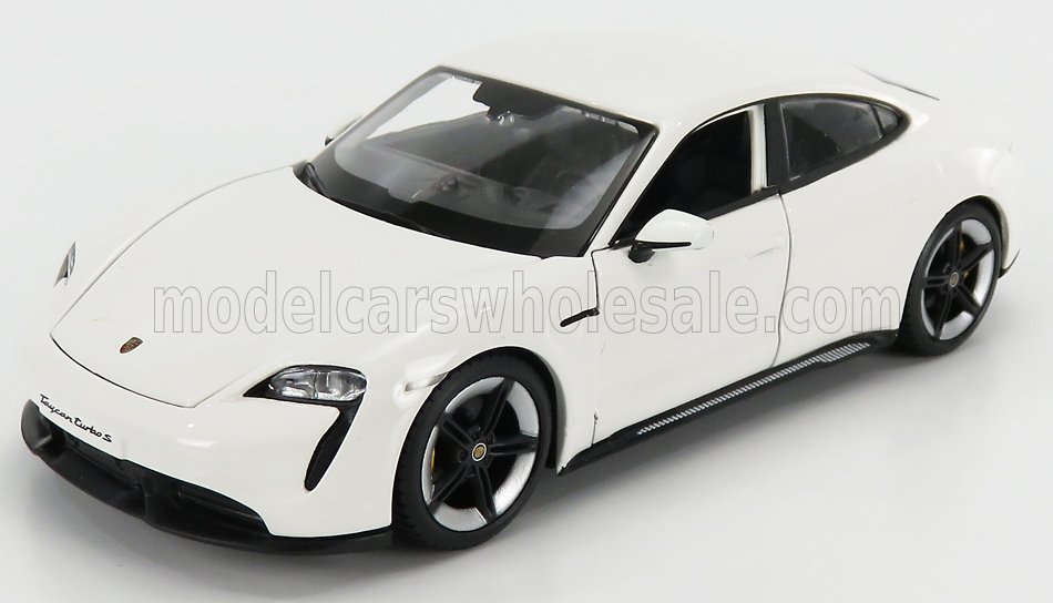 PORSCHE | TAYCAN 2019