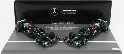 MERCEDES GP | SET F1 2X W12 MERCEDES M12 EQ POWER+ TEAM AMG PETRONAS MOTORSPORT FORMULA ONE N 44 + N 77 ABU DHABI GP 2021 LEWIS HAMILTON - VALTTERI BOTTAS - 8 FOIS CHAMPION DU MONDE CONSTRUCTEUR