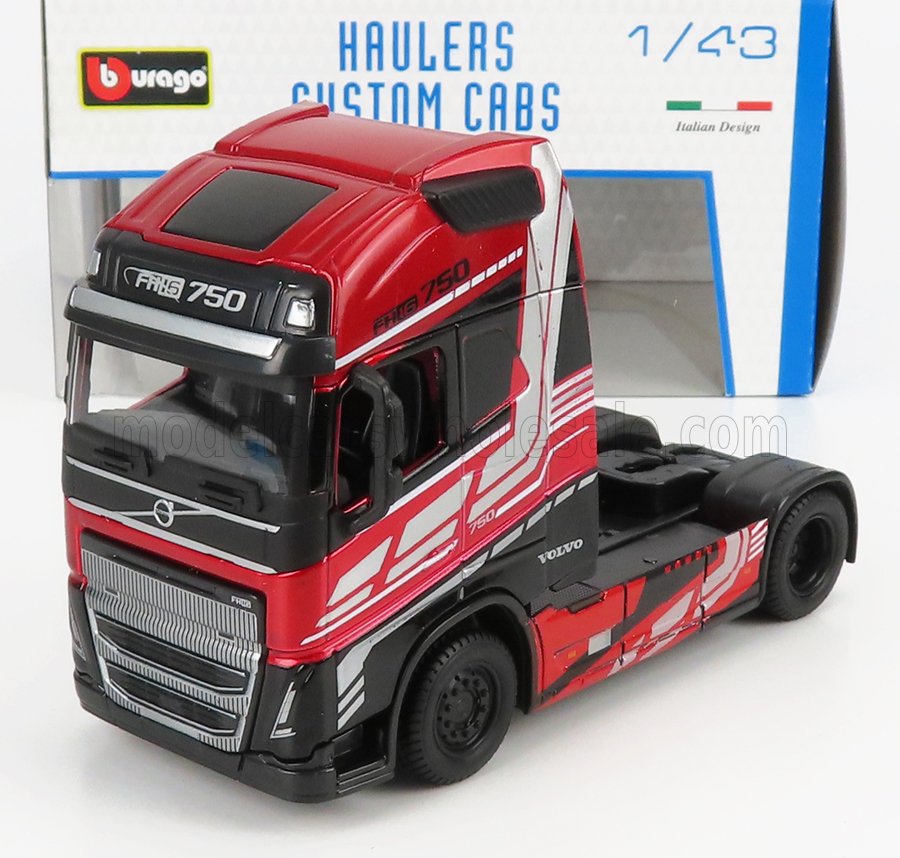 Camion Volvo FH16 750 à cabine personnalisée rouge et noir à l'échelle 1/43, fabriqué par Bburago, proposé sur Vroomi.
