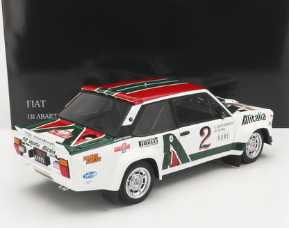 Modèle réduit de voiture de rallye Fiat 131 Abarth Alitalia avec livrée rouge, blanche et verte, disponible via Vroomi.