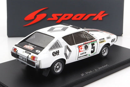 Modèle réduit de voiture de rallye Renault Elf blanche avec le numéro 5 affiché sur un socle noir, disponible sur Vroomi.