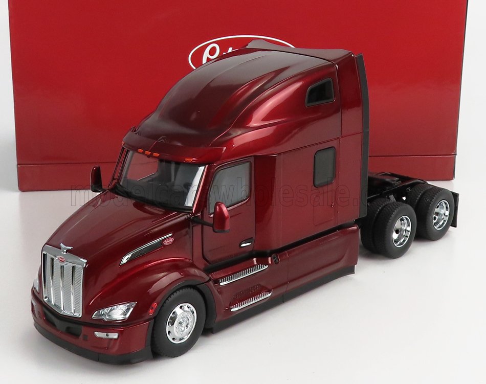 Modèle réduit de semi-remorque Peterbilt rouge avec cabine couchette, détails chromés, vendu sur Vroomi.