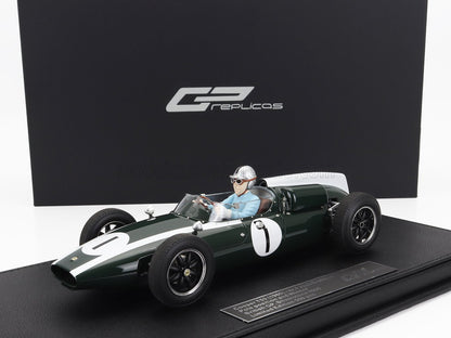 Réplique de voiture de course Cooper T53 1960 vert foncé avec figurine de pilote, disponible sur Vroomi