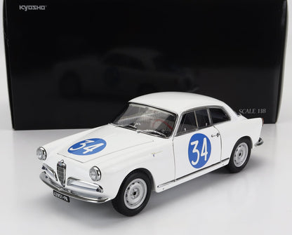 Modèle réduit vintage Alfa Romeo blanc avec autocollants bleus portant le numéro 34, présenté dans sa boîte Kyosho, disponible sur Vroomi.