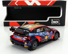 Modèle réduit de voiture de rallye Hyundai WRC par IXO, disponible pour les collectionneurs chez Vroomi