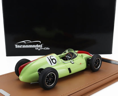Modèle réduit de voiture de course vintage Green Tecnomodel numéro 16 présenté sur un socle marron, disponible sur Vroomi.