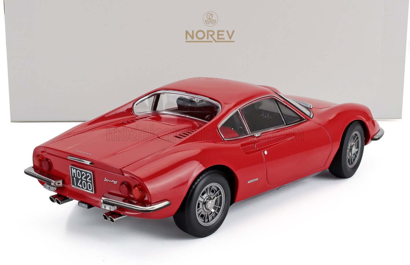 Modèle réduit de Ferrari Dino 246 GT rouge, vue arrière avec détails chromés, disponible sur Vroomi