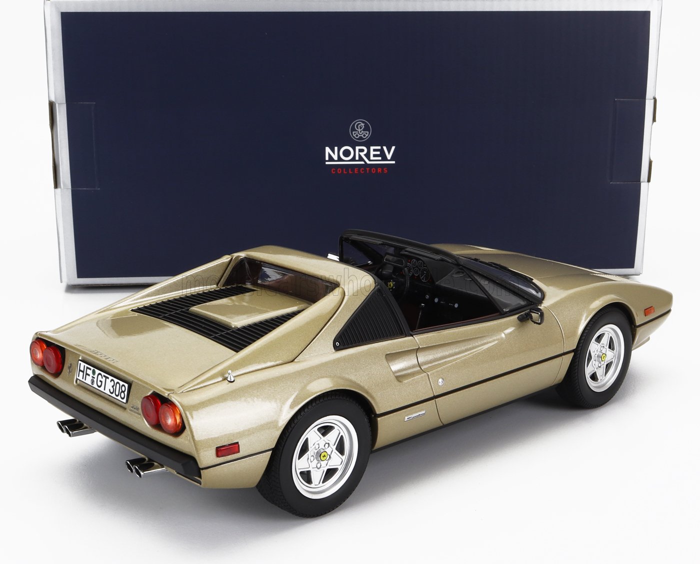Modèle réduit Ferrari 308 GTS doré de Norev Collectors avec emballage, disponible via Vroomi