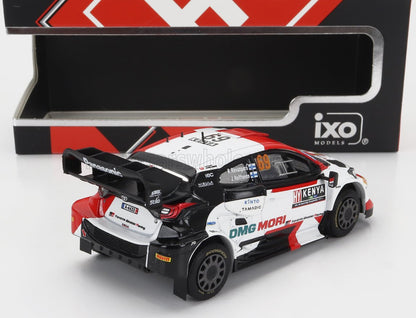 Modèle réduit de voiture de rallye Toyota à l'échelle 1/43 avec livrée détaillée, disponible chez Vroomi pour les collectionneurs.