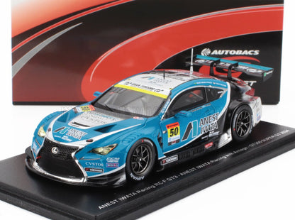 Modèle réduit ANEST IWATA Lexus RC F GT3 bleu avec livrée de course sur socle d'exposition, désormais disponible sur Vroomi.