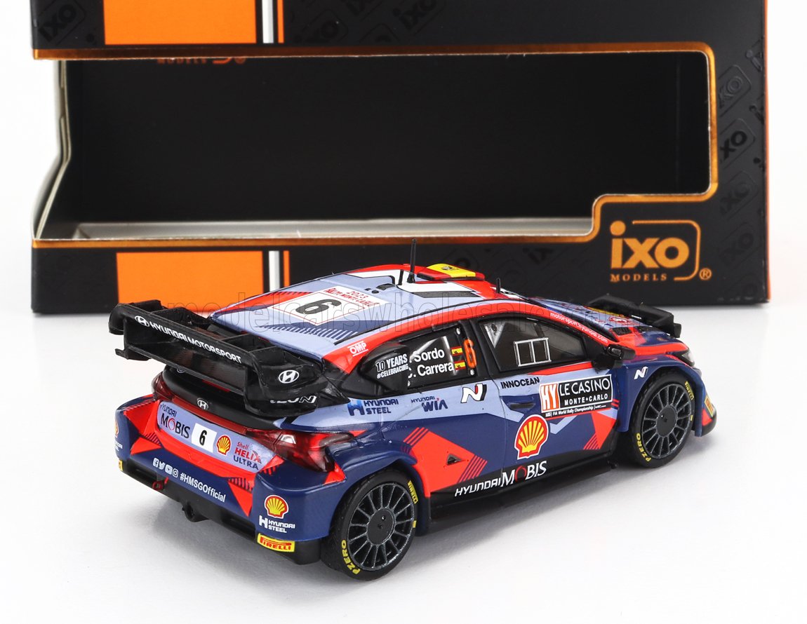 Modèle réduit de voiture de rallye Hyundai à l'échelle 1/43, disponible dès maintenant chez Vroomi