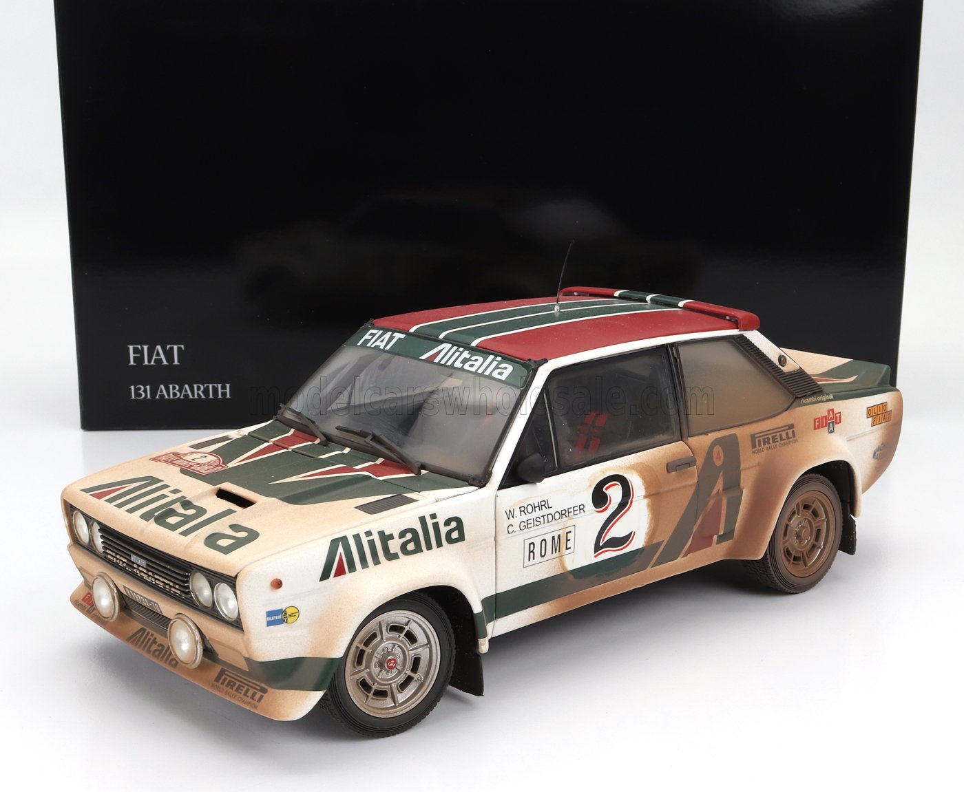 Modèle réduit de voiture de rallye Fiat 131 Abarth avec livrée Alitalia, numéro 2, décalcomanies de course poussiéreuses, disponible sur Vroomi.