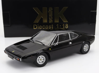 Modèle réduit Ferrari noir à l'échelle 1:18, présenté dans un emballage KK Scale, disponible sur Vroomi.