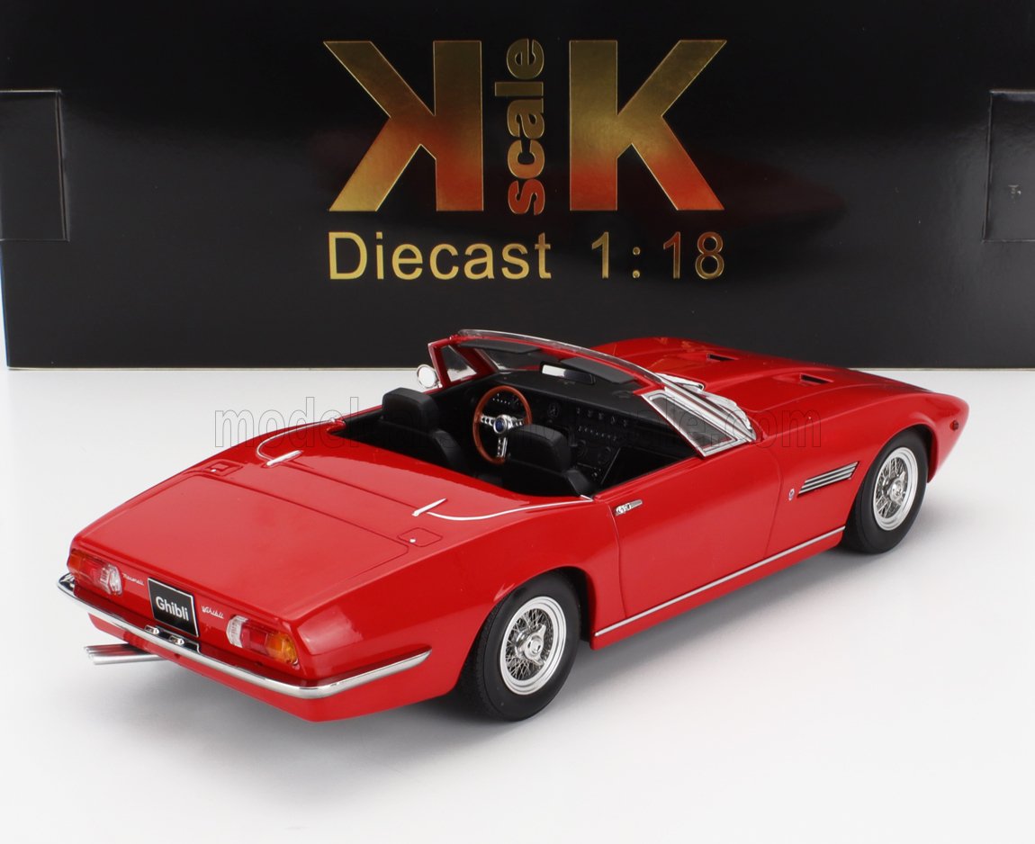 Modèle réduit Maserati Ghibli cabriolet à l'échelle 1:18, avec intérieur détaillé, disponible sur Vroomi.